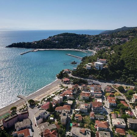 Valsamis Villa Apartments Pórosz Kültér fotó