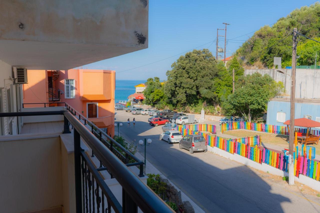 Valsamis Villa Apartments Pórosz Kültér fotó