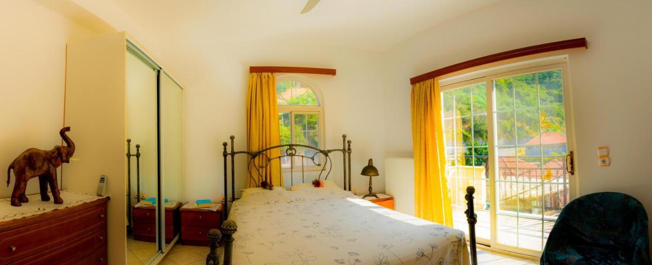 Valsamis Villa Apartments Pórosz Kültér fotó