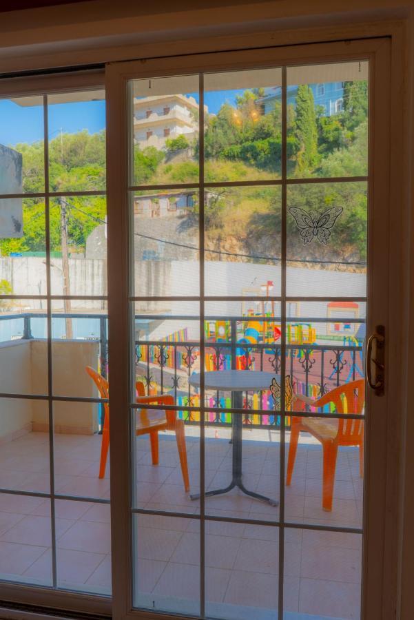 Valsamis Villa Apartments Pórosz Kültér fotó