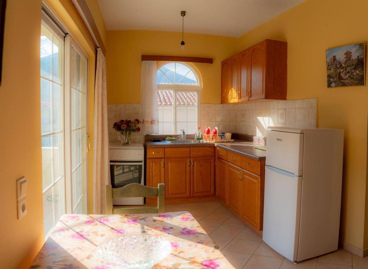 Valsamis Villa Apartments Pórosz Kültér fotó